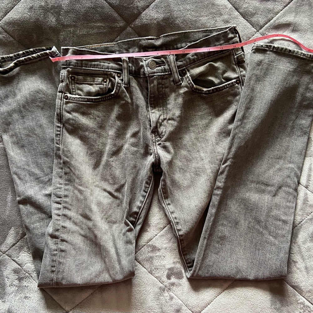 Levi’s grey wash jeans men’s size 30/32